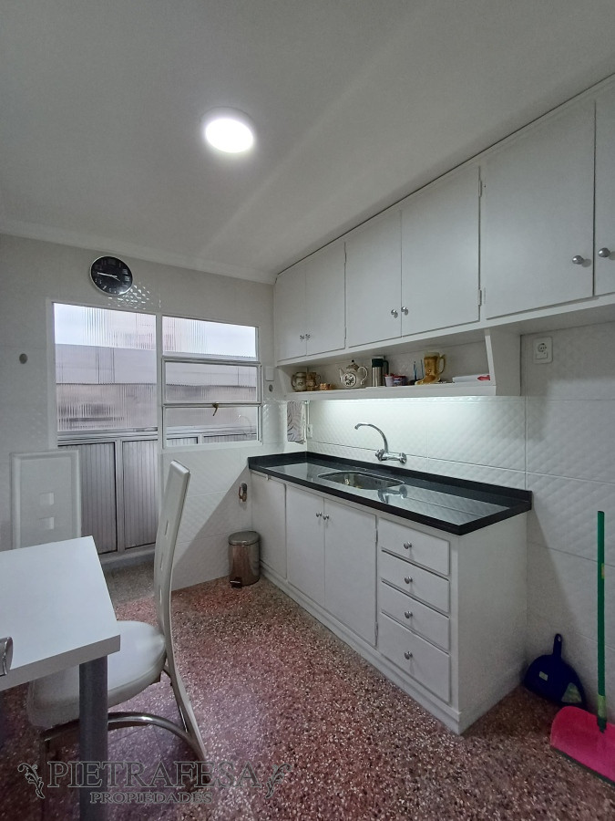 Apartamento ID.10328 - Apto en venta 2 dormitorios, 1 baño- Cordón