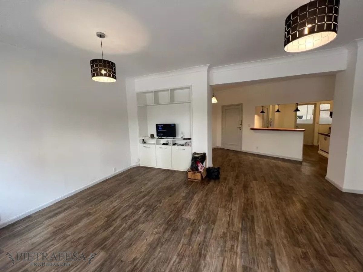 Apartamento ID.11282 - Apto en venta 3 dormitorios, 2 baños-Centro