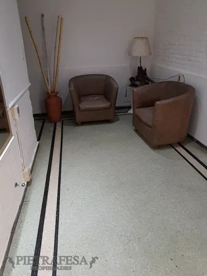 Apartamento ID.11313 - Ph en venta 2 dormitorios, 1 baño, azotea-La Blanqueada