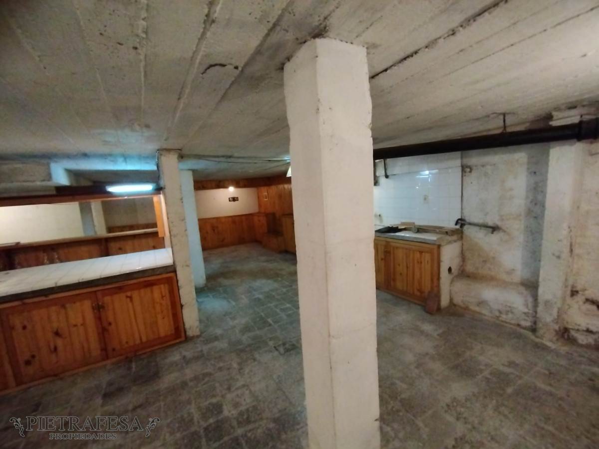 Apartamento ID.6829 - Apartamento en venta 3 dormitorios, 2 baños, patio con parrillero y azotea-Solano López-Buceo