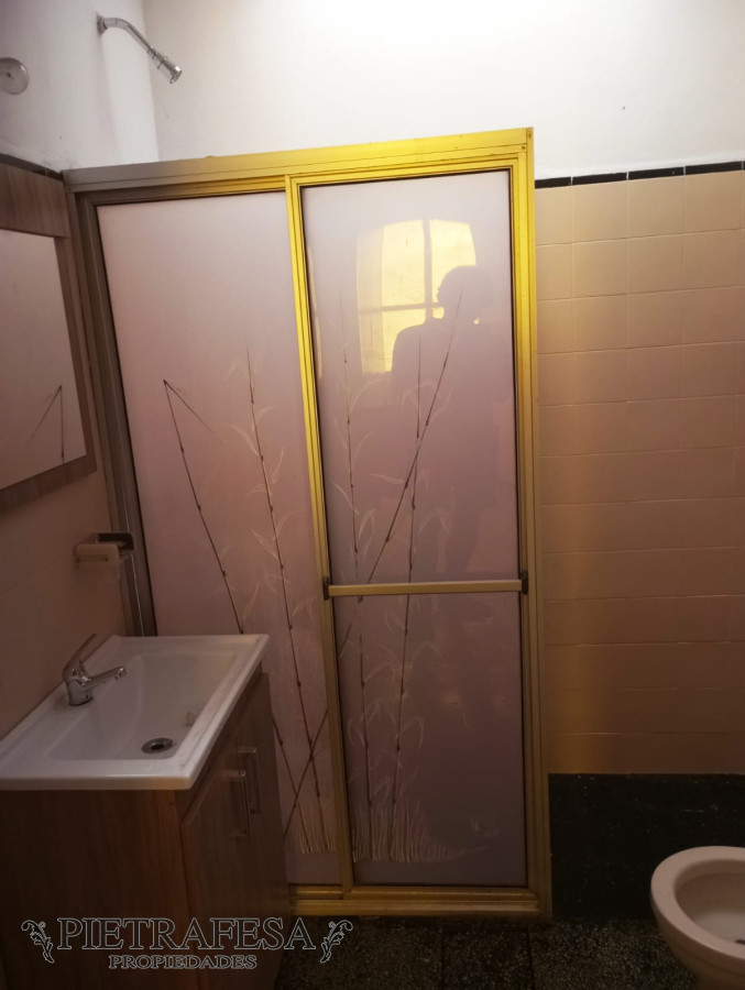 Apartamento ID.12937 - Apto en venta con renta 1 dorm, 1 baño, azotea-Brazo Oriental