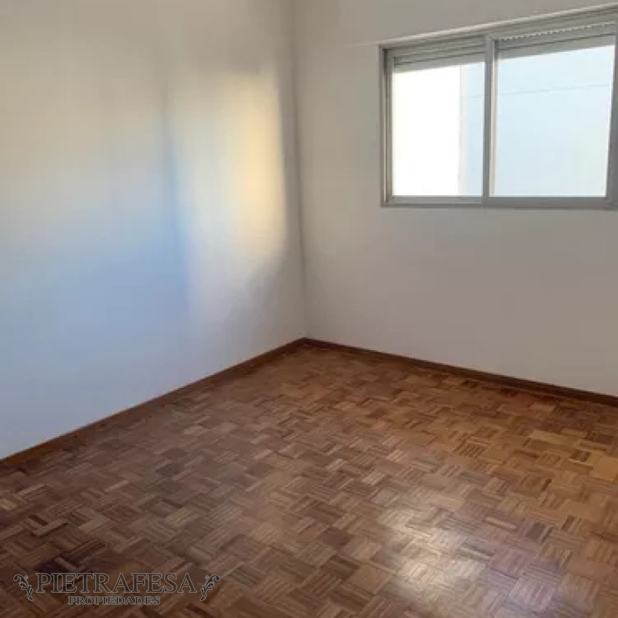 Apartamento ID.12928 - Apartamento en venta con renta, 3dormitorios, 2baños. Malvin.