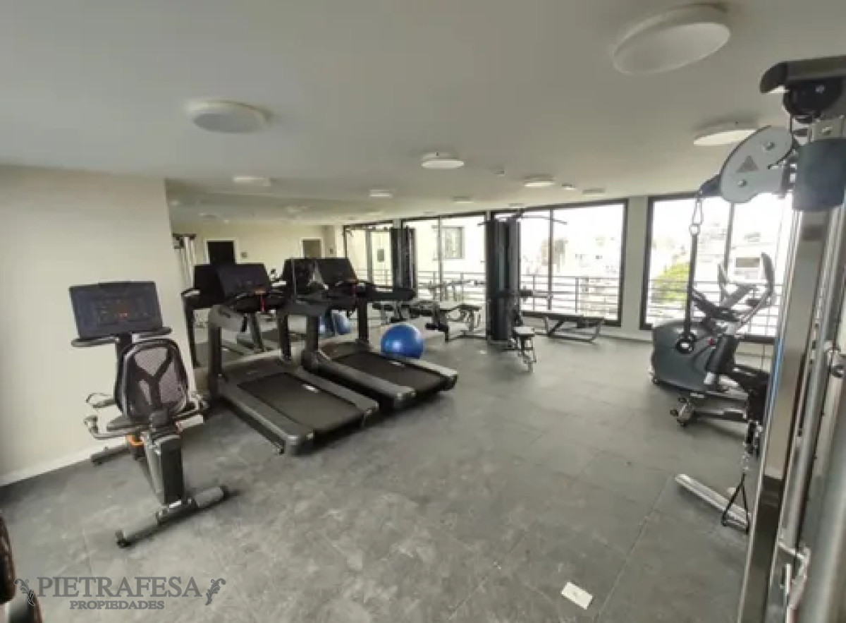 Apartamento ID.13779 - Apartamento en alquiler, monoambiente, 1baño, terraza. Pocitos.