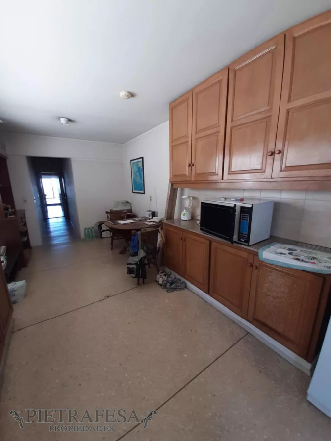 Apartamento ID.7176 - Apartamento en venta, nuda propiedad, 2 dormitorios, 3 baños y garaje-Juan De León -Buceo