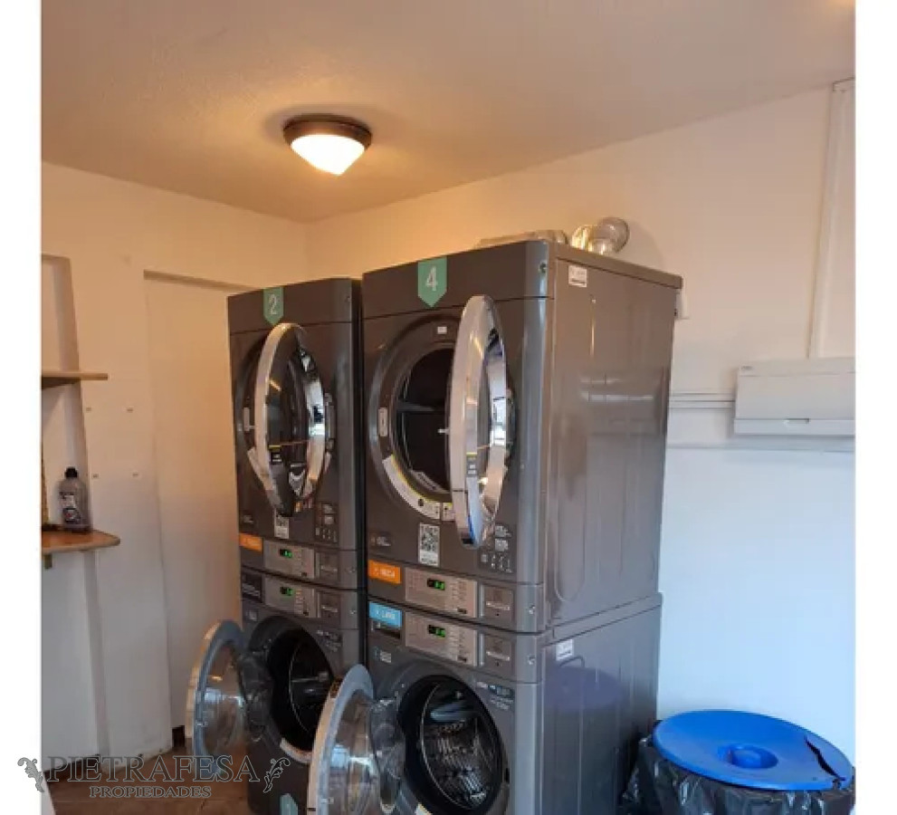 Apartamento ID.13822 - Apartamento en alquiler, 1 dormitorio, 1 baño, balcón, garaje. Punta Carretas