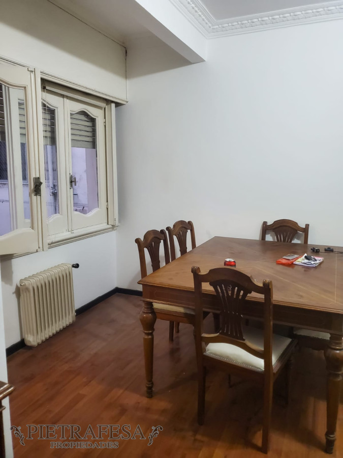 Apartamento ID.3941 - Apartamento en venta - 3 dormitorios - 1 baño - servicio completo - terraza - Garaje - Libertad - Pocitos