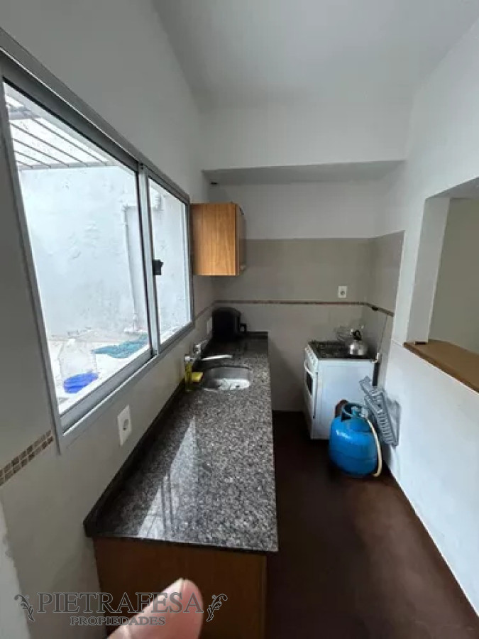 Apartamento ID.12609 - Apartamento en alquiler, 2dorm, 1baño. Malvin Norte.