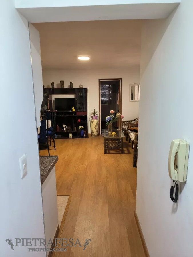 Apartamento ID.7542 - Apartamento en venta, 1 dormitorio, 1 baño-Rbla. Rep. Chile - Malvin, 