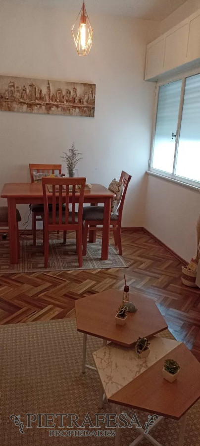 Apartamento ID.9860 - Apto en venta 2 dormitorios, 1 baño-Aguada