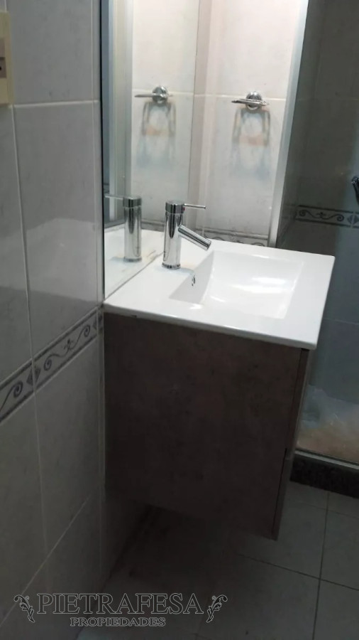 Apartamento ID.10130 - Apto en venta con renta 1 dormitorio, 1 baño-Pocitos