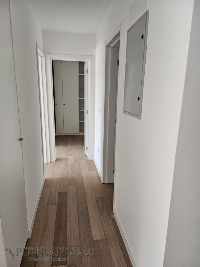 Apartamento ID.11408 - Apto en venta 2 dormitorios, 2 baños, gje-Carrasco