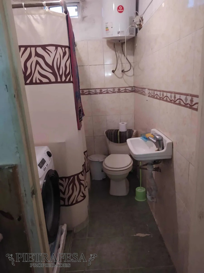 Apartamento ID.5170 - Apartamento con renta 2 dormitorios, 1 baño y patio- Juan Francisco Martínez -Villa Española