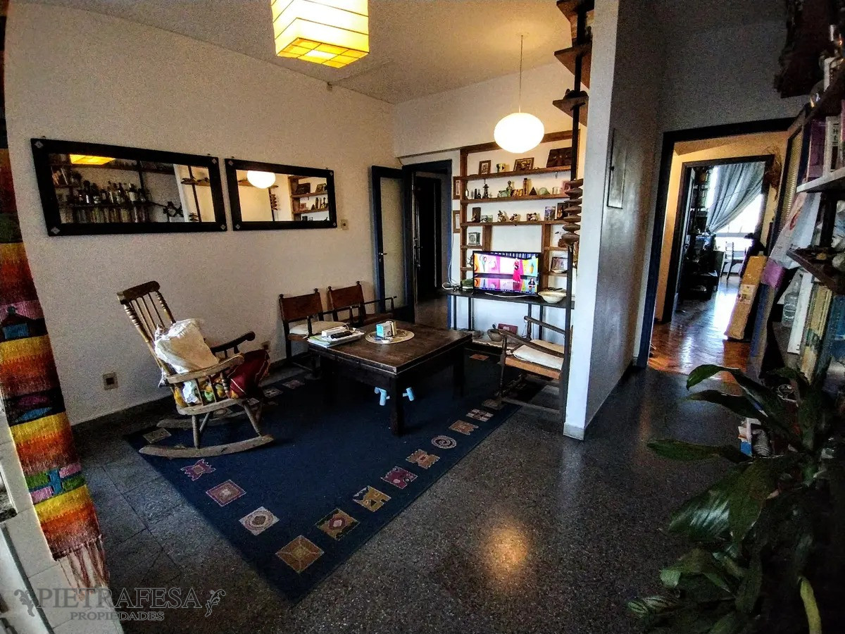 Apartamento ID.12579 - Apto en venta 4 dormitorios, 2 baños,gje-Parque Batlle 