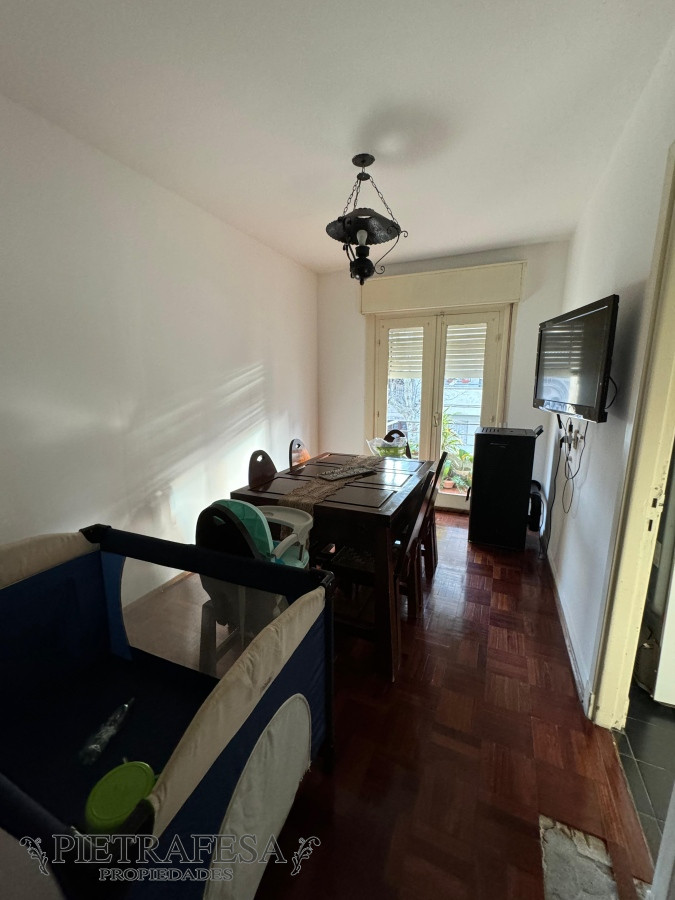 Apartamento ID.10287 - Apto en venta 4 dormitorios, 2 baños- Centro