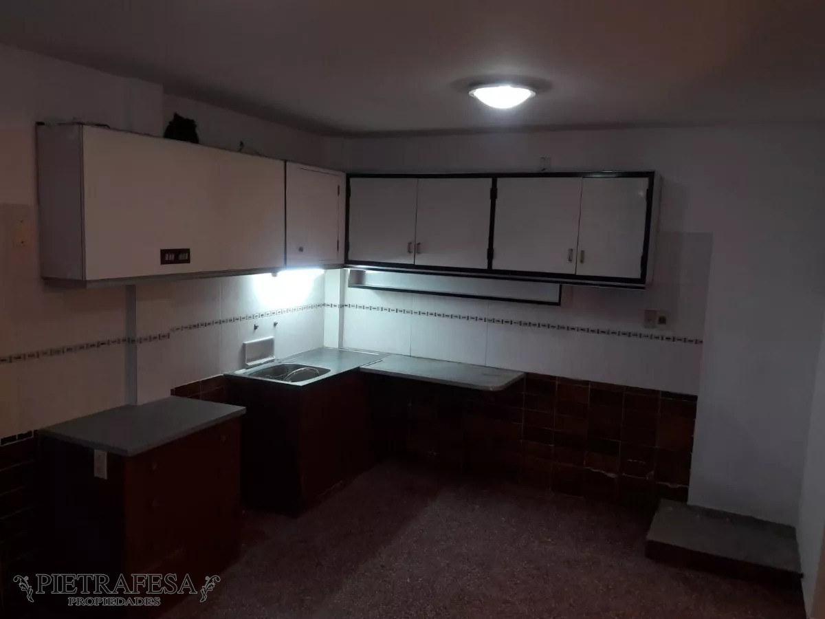 Apartamento ID.6456 - Apartamento en venta 2 dormitorios, 1 baño y patio-Avenida Agraciada-Paso Molino