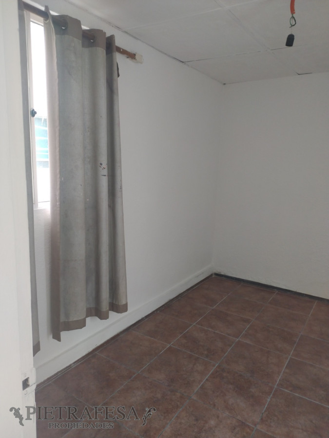 Apartamento ID.6586 - Padrón con 6 aptos con renta en venta- Celiar- Flor de Maroñas 