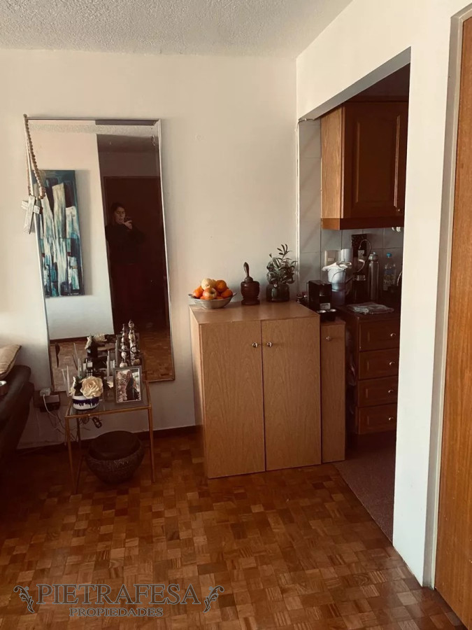 Apartamento ID.10719 - Apto con renta en venta 1 dormitorio, 1 baño y terraza -Pocitos