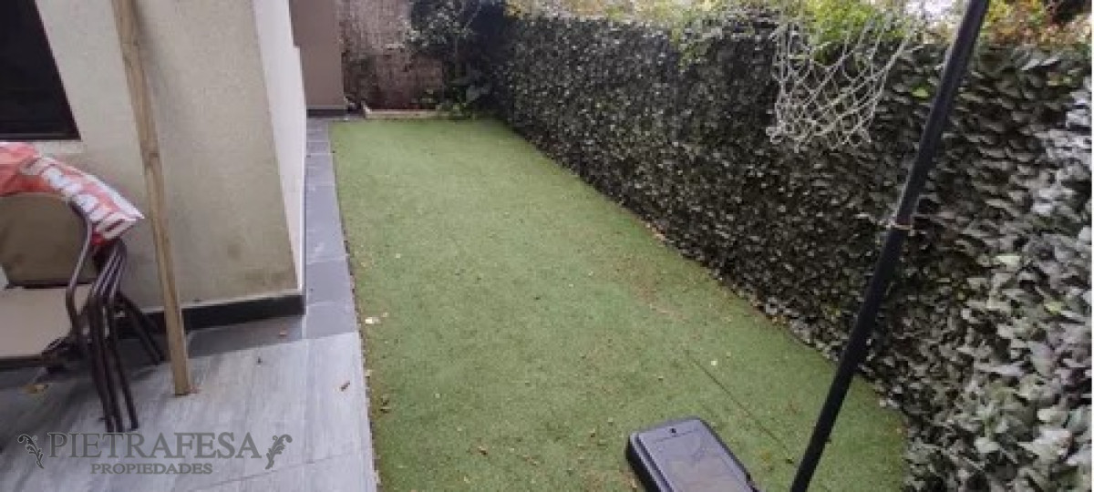 Apartamento ID.8095 - Apartamento en venta 2 dormitorios, 1 baño, patio y garaje-Avenida Millán- Prado