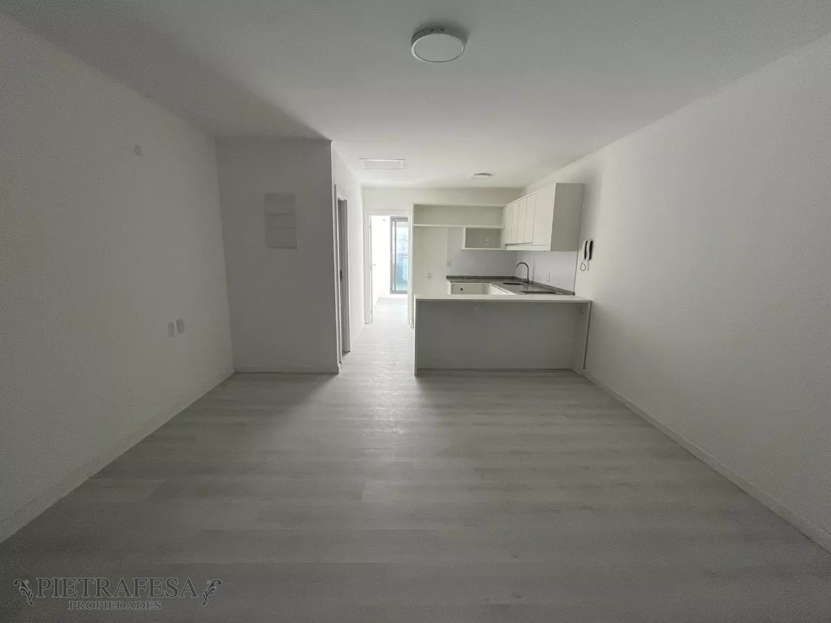 Apartamento ID.10201 - Apto en renta con renta 1 dormitorio, 1 baño-Goes