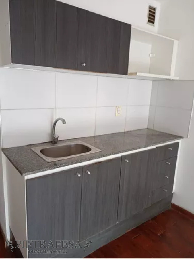 Apartamento ID.12686 - Apartamento en venta, monoambiente, 1baño, balcón. Cordón.