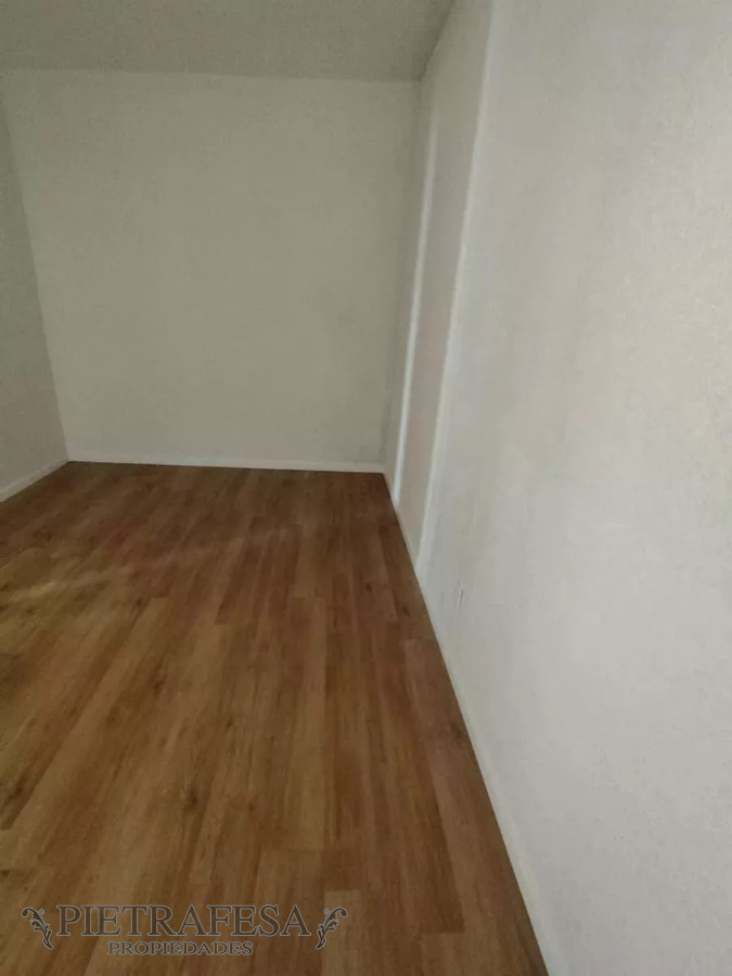 Apartamento ID.7883 - Apartamento en venta con renta, 1 dormitorio, 1 baño-Avenida General Rivera-Pocitos 