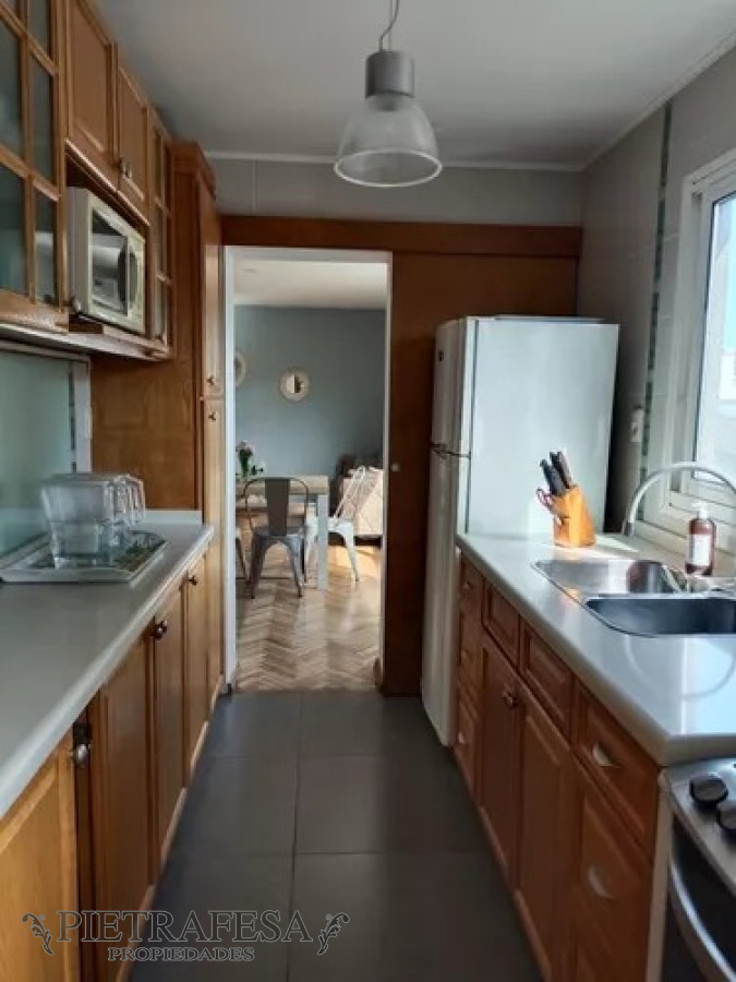 Apartamento ID.6165 - Apartamento en venta 4 dormitorios, 2 baños-Cuareim -Aguada 