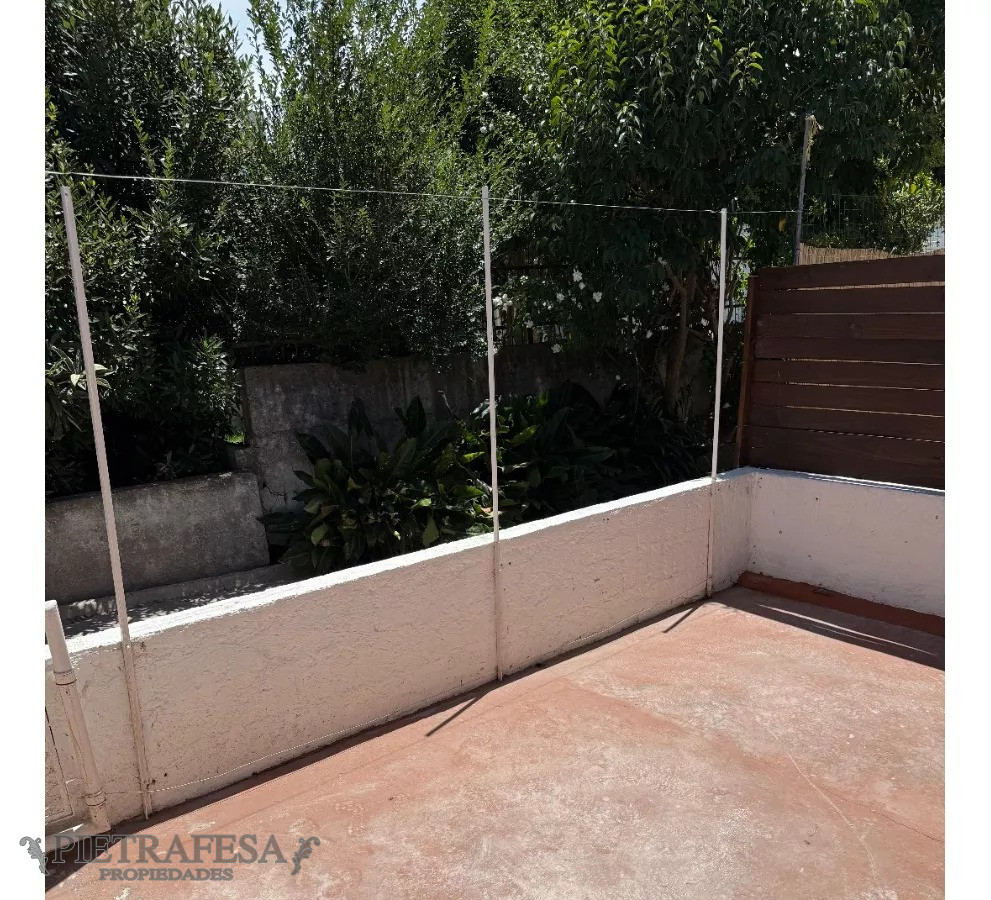 Apartamento ID.12877 - Apto con renta en venta, 1 dormitorio, patio-Prado