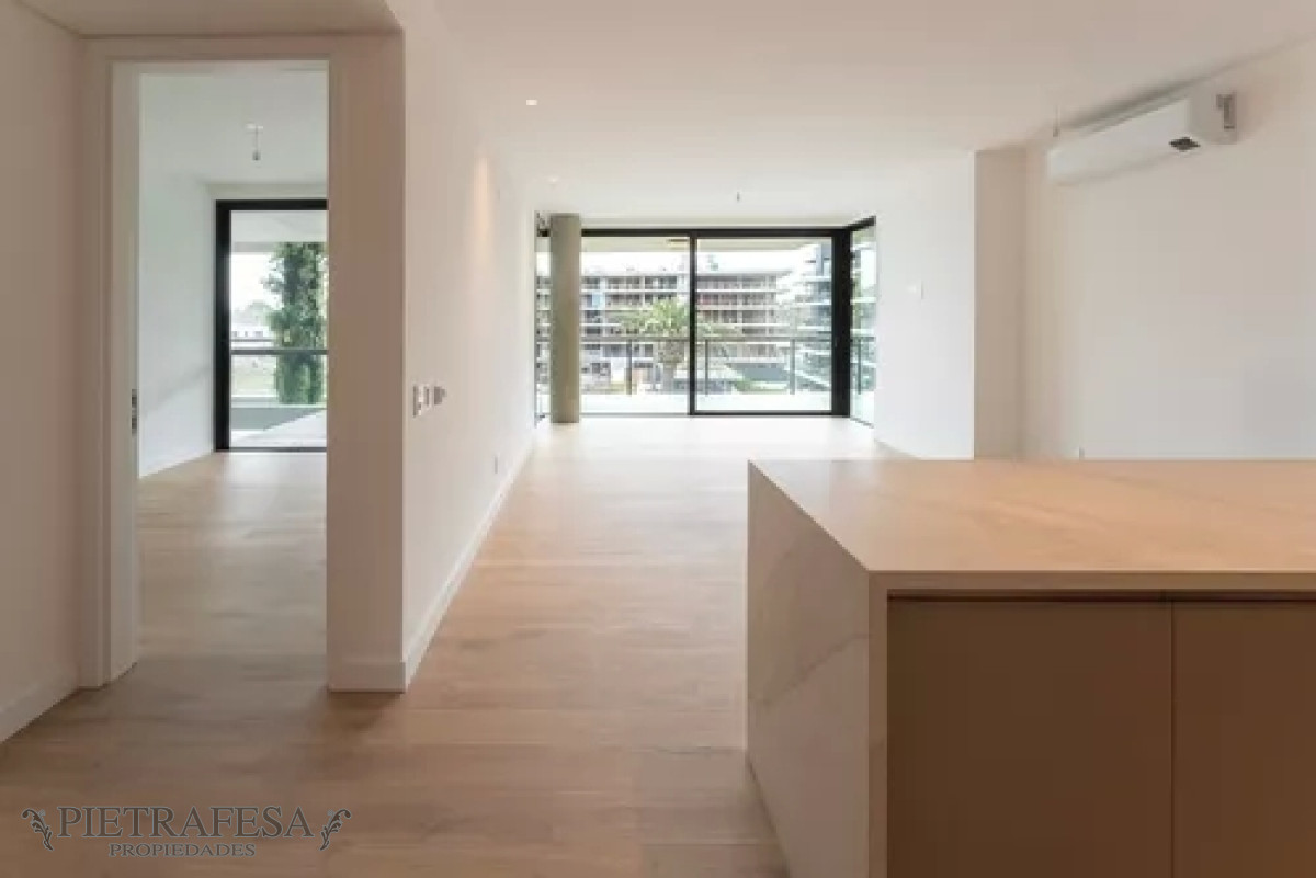 Apartamento ID.10488 - Apto en alquiler, 2dorm, 2baños, terraza, garaje. Parque Miramar.