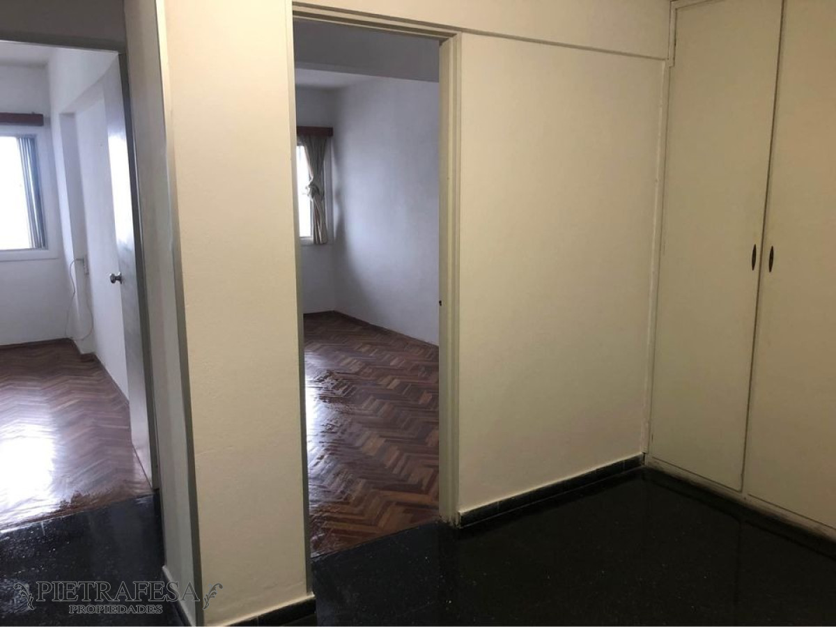Apartamento ID.9987 - Apto en venta 4 dormitorios, 1 baño -Unión