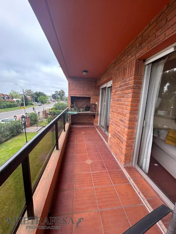 Apartamento ID.11547 - Apto en venta 3 dormitorios, 3 baños-  Parque Miramar