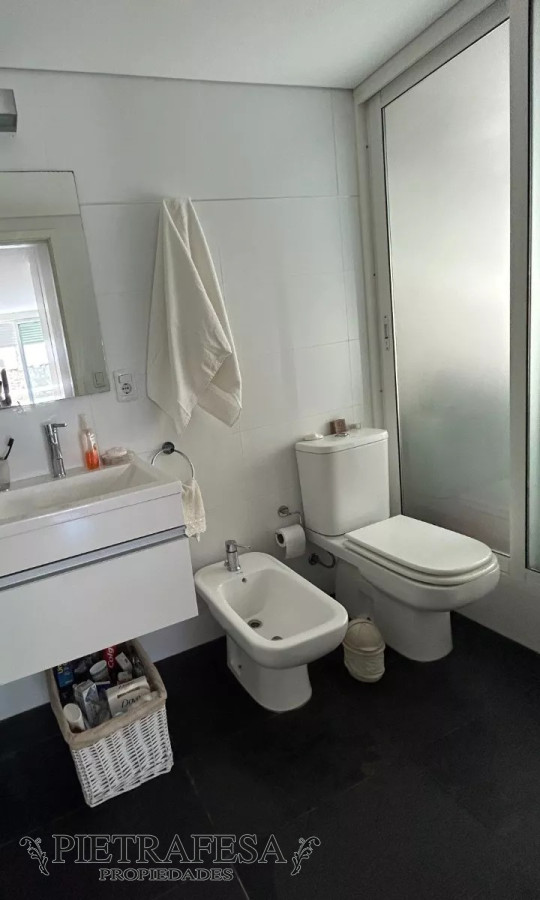 Apartamento ID.10611 - Apto en venta 2 dormitorios, 2 baños-Punta Carretas