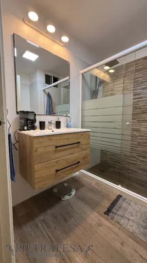 Apartamento ID.13828 - Apartamento en alquiler, 2 dormitorios, 2 baños, terraza, garaje. Centro.