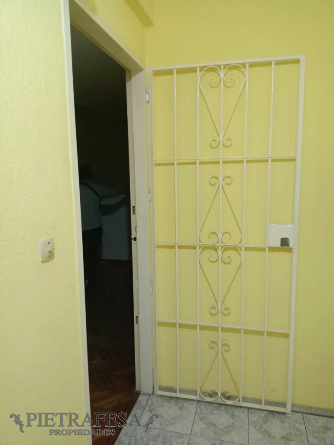 Apartamento ID.8127 - Apartamento en venta 3 dormitorios, 1 baño-Canelones , Centro