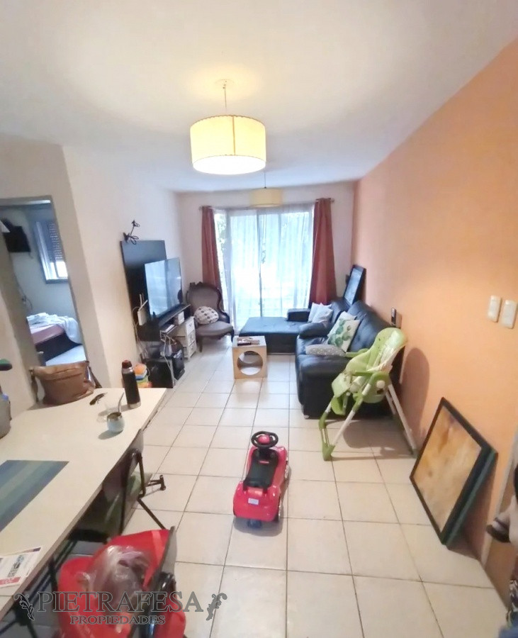 Apartamento ID.1940 - Apartamento en venta 4 dormitorios 2 baños- Salvador Ferrer Serra- Tres Cruces