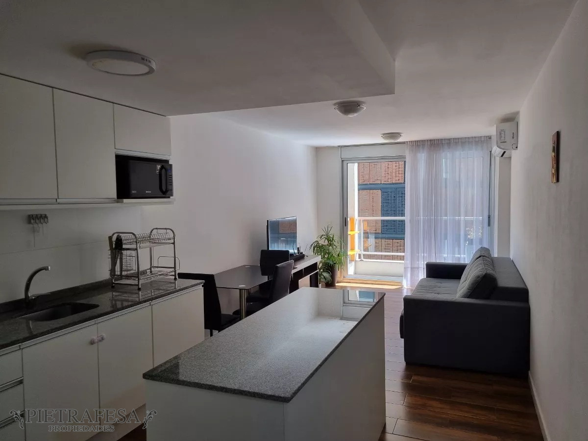 Apartamento ID.11739 - Apto en venta 1 dormitorio, 1 baño, Centro