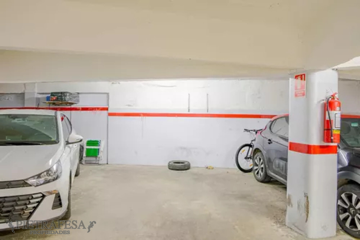 Apartamento ID.12431 - Apartamento en alquiler, 3dormitorios, 2baños, terraza, garaje, amueblado. Malvin.