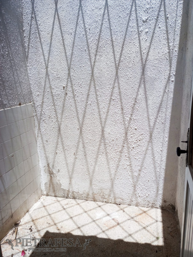 Apartamento ID.12937 - Apto en venta con renta 1 dorm, 1 baño, azotea-Brazo Oriental