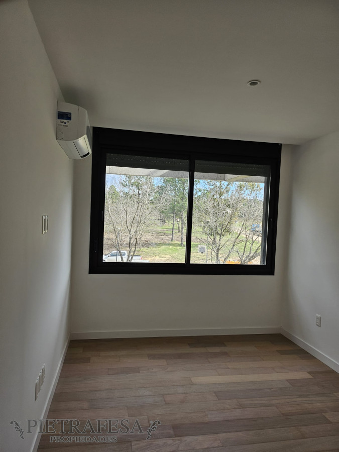 Apartamento ID.11408 - Apto en venta 2 dormitorios, 2 baños, gje-Carrasco