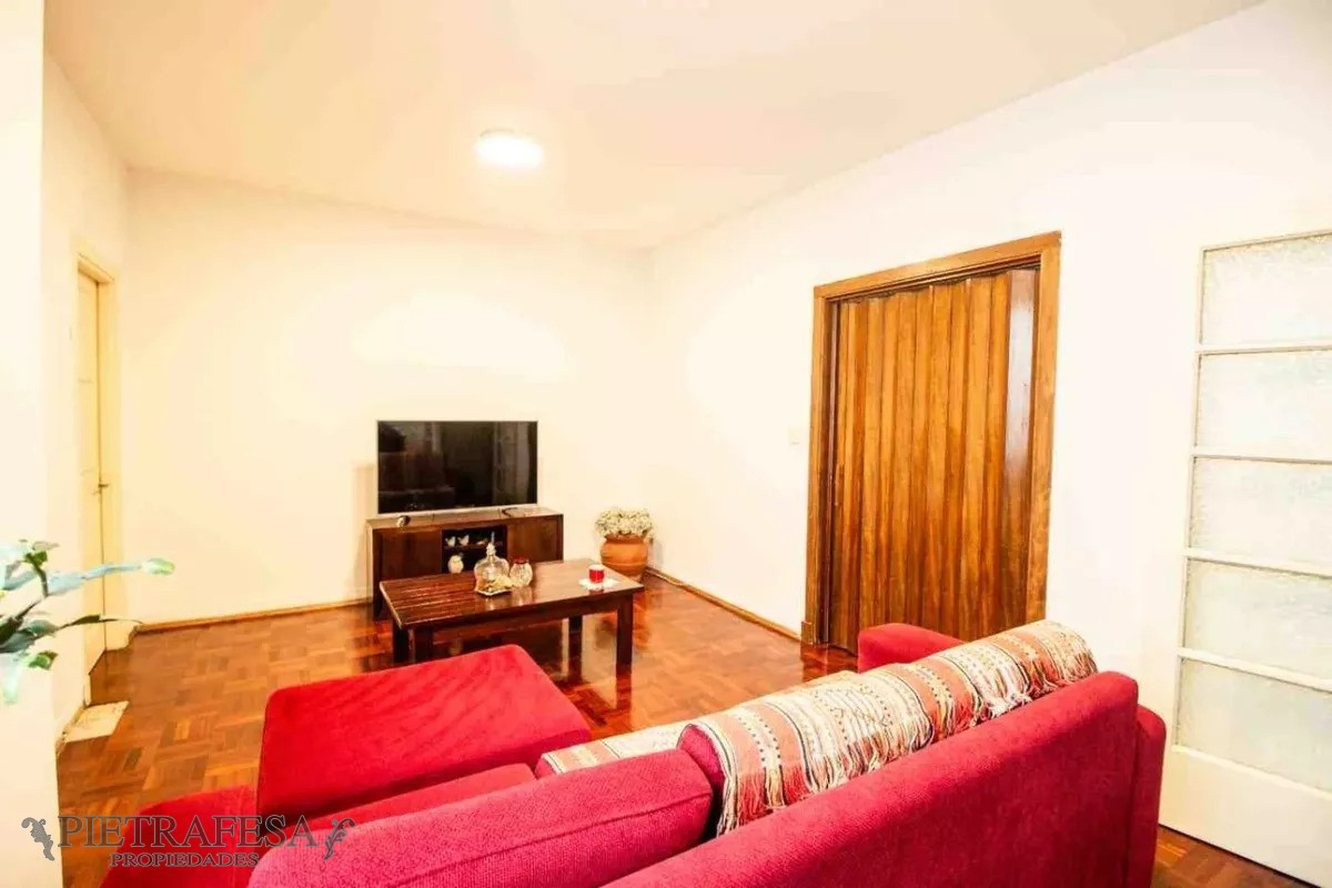 Apartamento ID.10287 - Apto en venta 4 dormitorios, 2 baños- Centro
