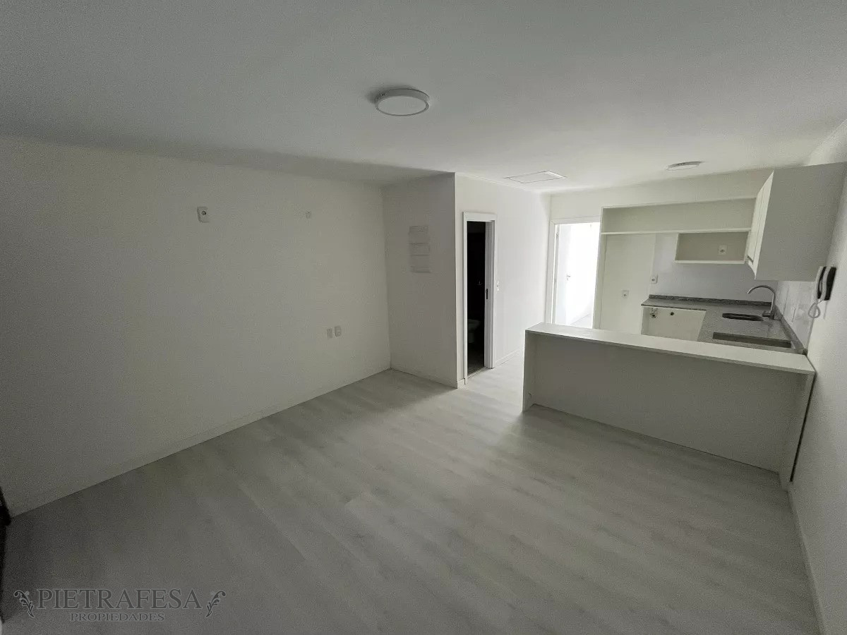 Apartamento ID.10201 - Apto en renta con renta 1 dormitorio, 1 baño-Goes