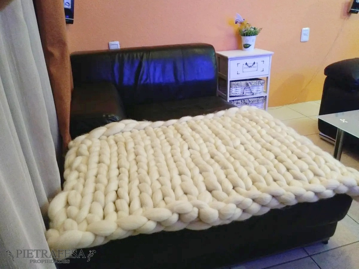 Apartamento ID.1940 - Apartamento en venta 4 dormitorios 2 baños- Salvador Ferrer Serra- Tres Cruces