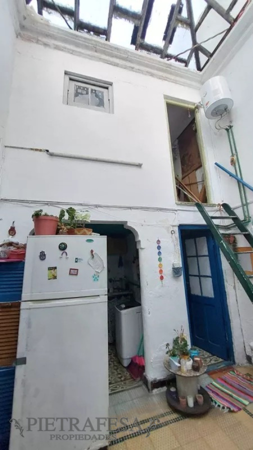 Apartamento ID.12860 - Apto con renta en venta. 2 dorm, azotea-Goes 