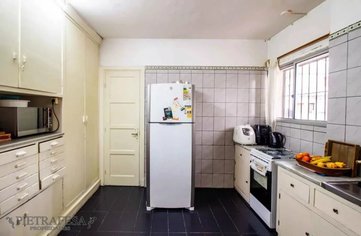 Apartamento ID.10287 - Apto en venta 4 dormitorios, 2 baños- Centro
