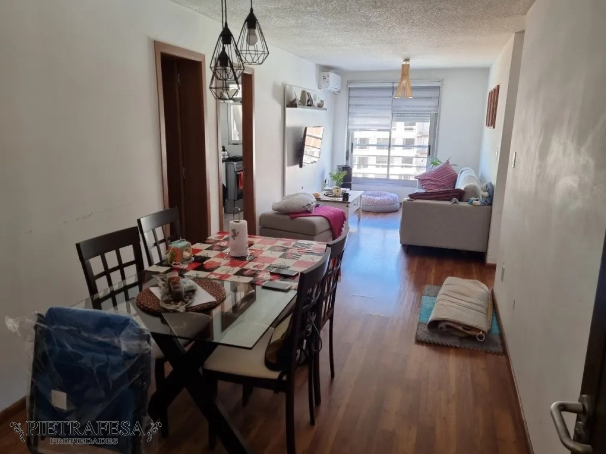 Apartamento ID.3071 - Venta apartamento, 2 dormitorios, 2 baños, cochera, Eduardo Acevedo, Cordón.