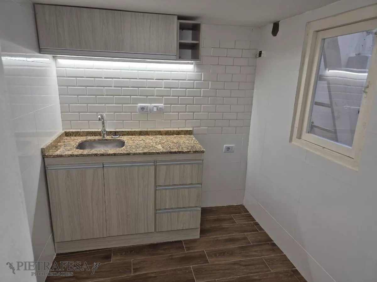 Apartamento ID.12084 - Apto en venta con renta, 1 dormitorio, 1 baño-Atahualpa