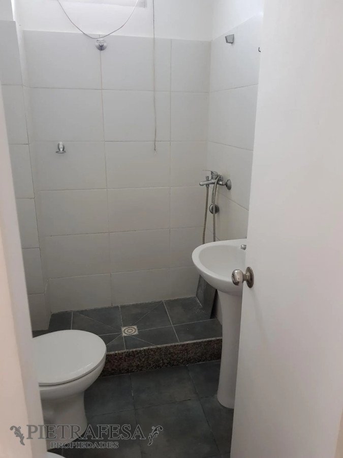 Apartamento ID.521 - Apartamento venta con renta 3 dormitorios 1 baño - Himalaya- Villa Española 