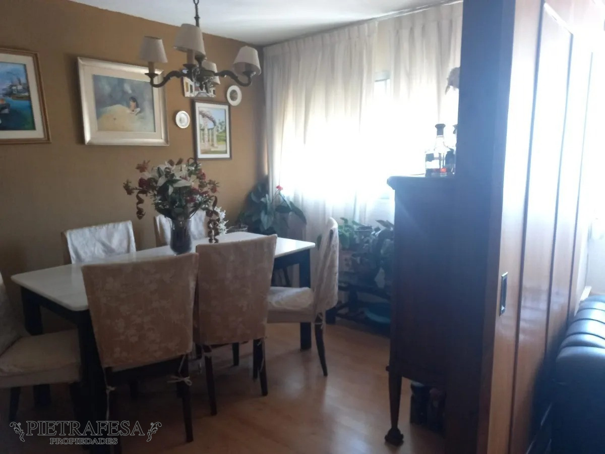 Apartamento ID.3153 - Apartamento en venta 4 dormitorios 1 baño- Euskal Erria 71-Malvin Norte