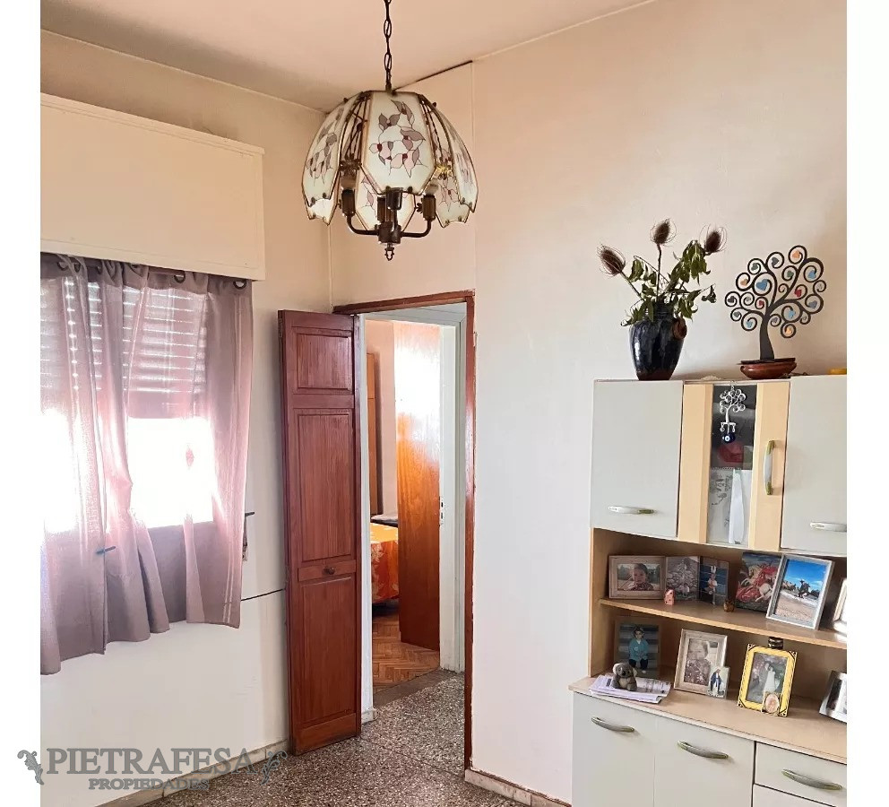 Apartamento ID.8604 - Ph en venta 2 dormitorios, 1 baño y azotea-Felipe Sanguinetti-Unión