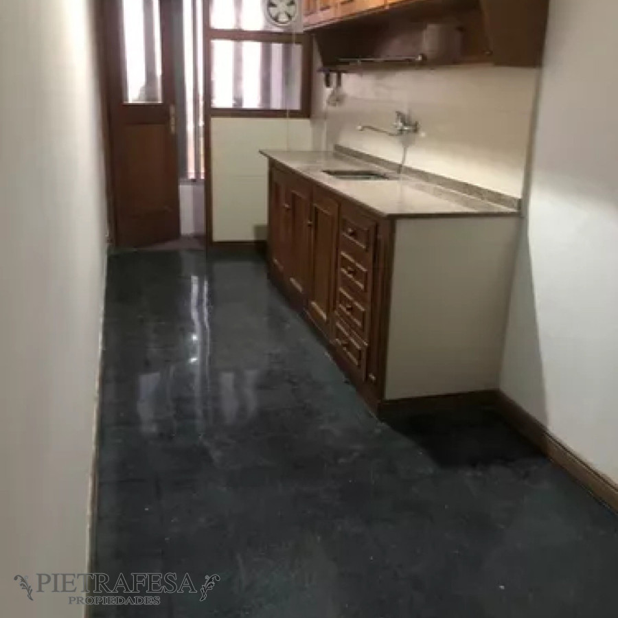 Apartamento ID.12928 - Apartamento en venta con renta, 3dormitorios, 2baños. Malvin.