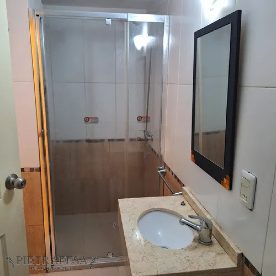 Apartamento ID.13446 - Apartamento en alquiler, monoambiente, 1baño. Centro.
